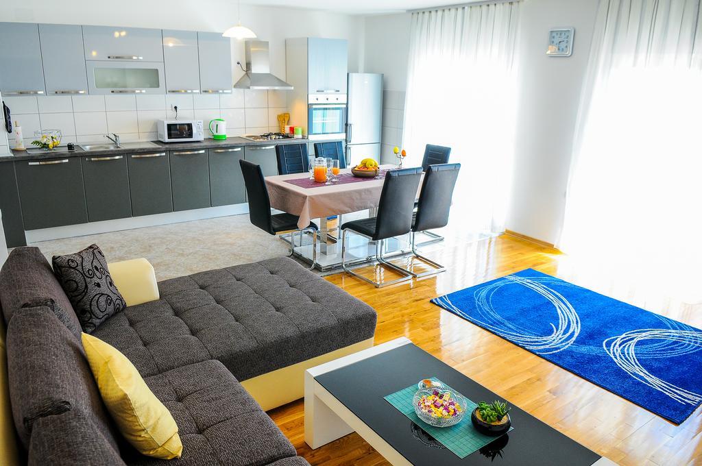 Apartments Rajic Split Rum bild