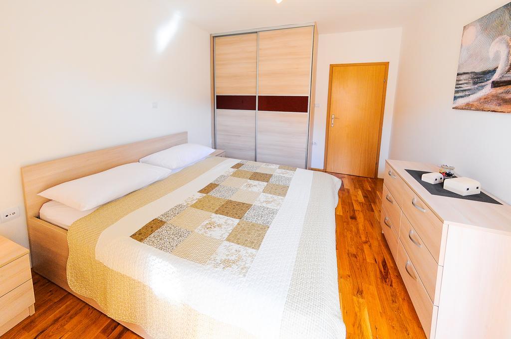 Apartments Rajic Split Rum bild