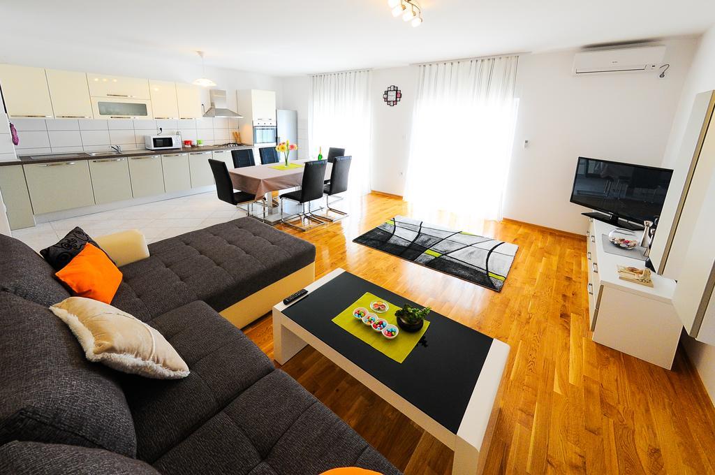 Apartments Rajic Split Rum bild