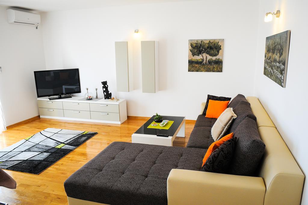 Apartments Rajic Split Exteriör bild